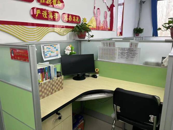 维修桌凳,守护办公环境的和谐之美