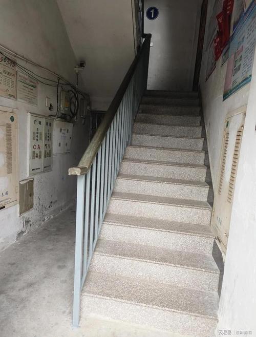 老房楼梯维修，守护岁月静好的温馨家园