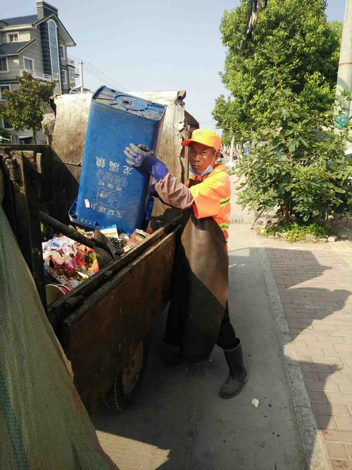 营房零星维修:守护家园的“美容师”