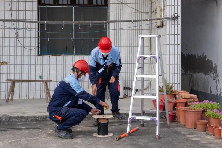 设备外出维修:守护生产线的“隐形卫士”