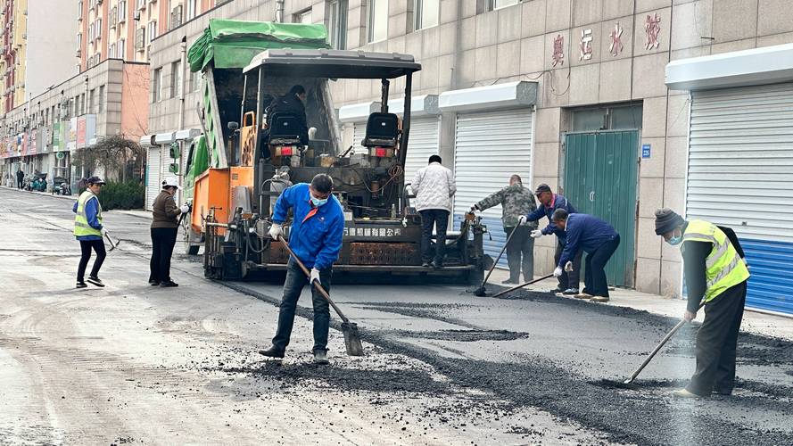道路维修,助力发展:论进场道路的改造与升级