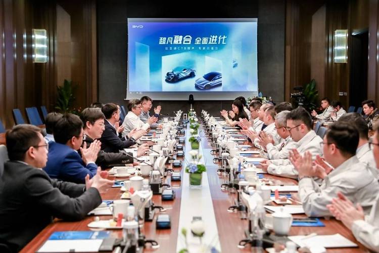铣刨机维修例子分析:技术革新与优化管理的双重启示